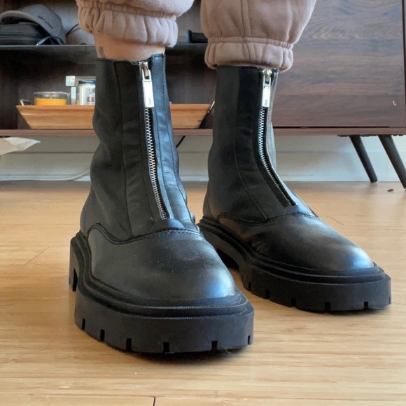 Zara zippered leather ankle boots - Picture 9 of 10